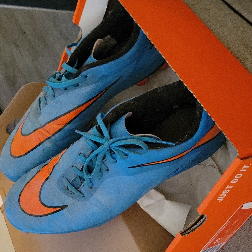 Men's Soccer Cleats